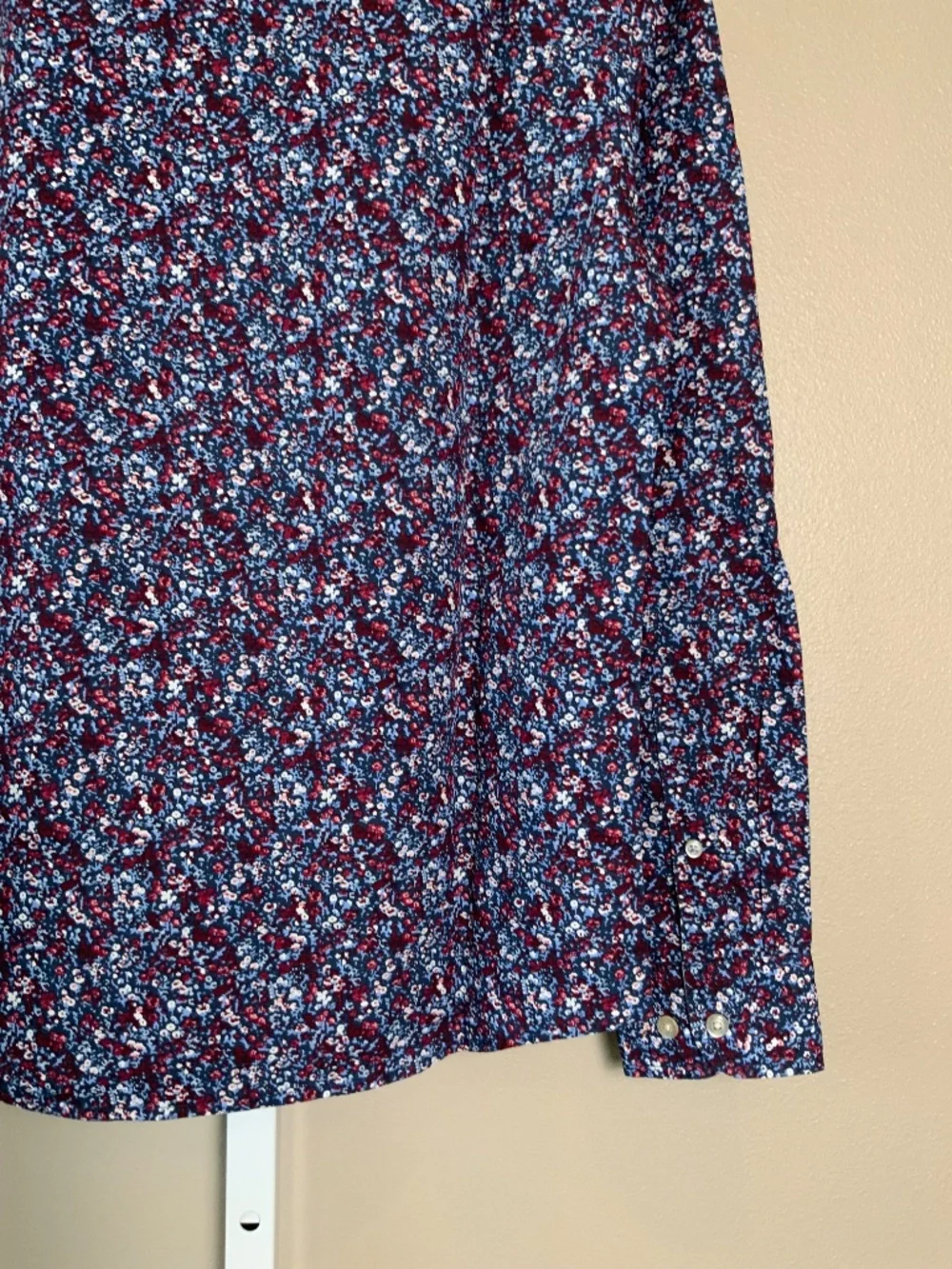 Banana Republic Luxe Poplin Untucked Slim Fit Floral Button Down Oxford Shirt